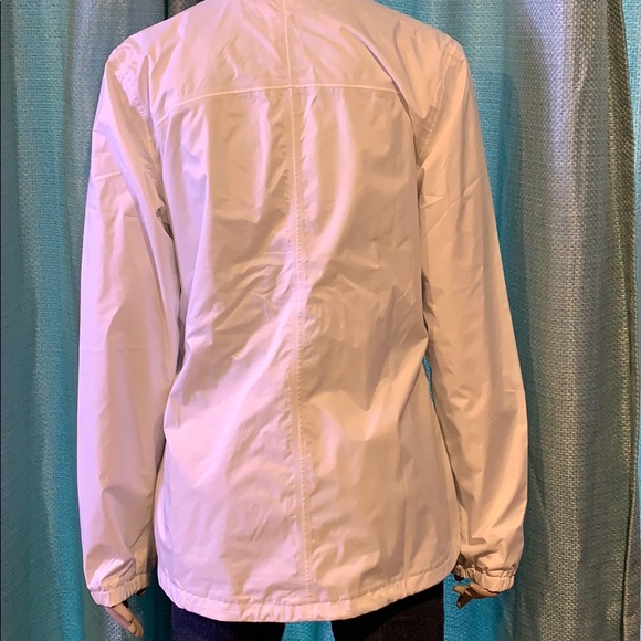 NWT UA Storm Proof Rain Jacket - Picture 5 of 11